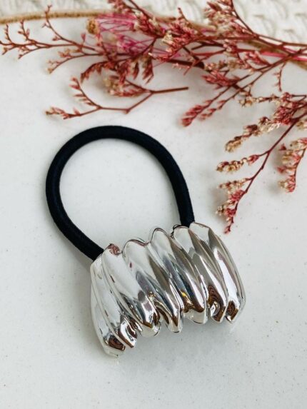Pony cuff Rayadito plateado