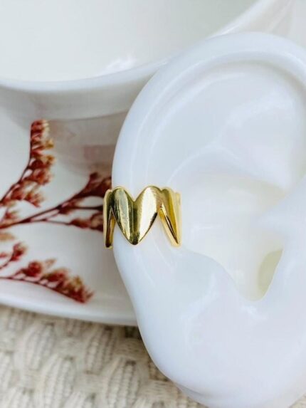 Earcuff Corazones alargados