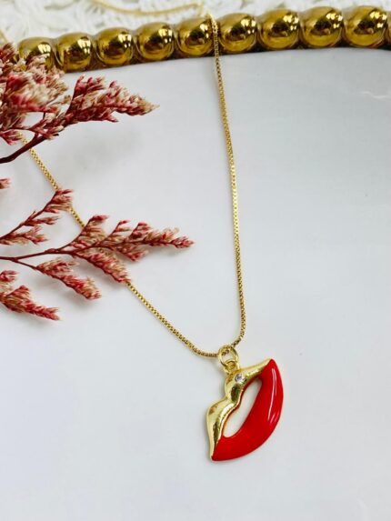 Cadena Besito