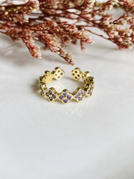 Anillo Van Cleff Lila
