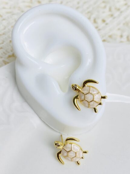 Arete Tortuga Beige