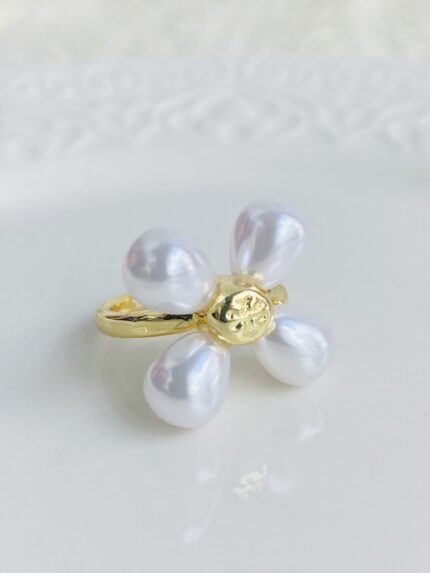Anillo Flor Perla