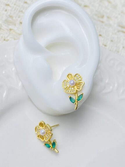 Arete Flor Punto Perla