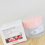 Crema Hidratante con Acido Hialuronico De Rosas