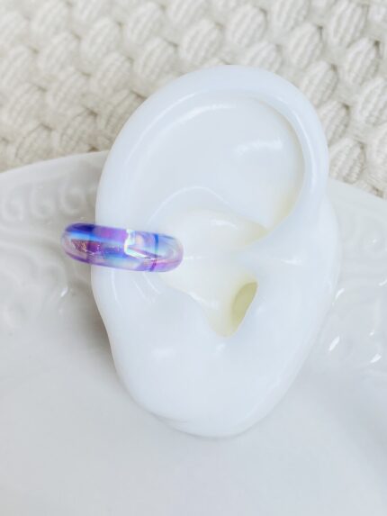 Earcuff Liso Lila Media luna Tornazol